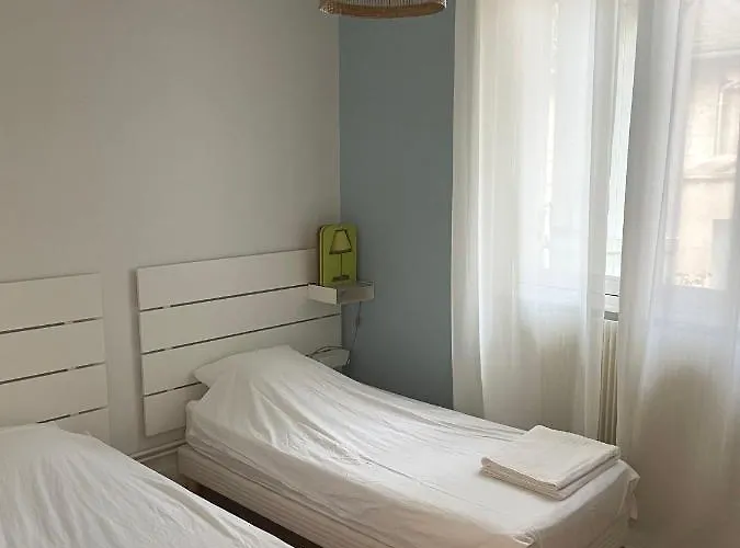 La Maison Blatin - 2 & Parking 펜션 클레르몽페랑